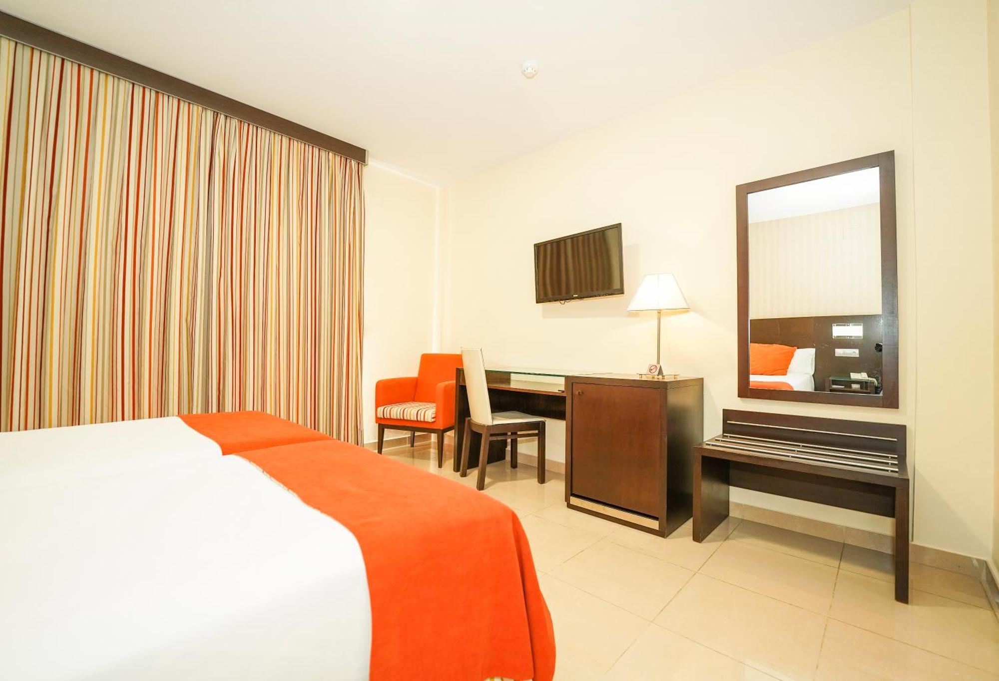 Hotel Pradillo Conil Conil De La Frontera Zewnętrze zdjęcie